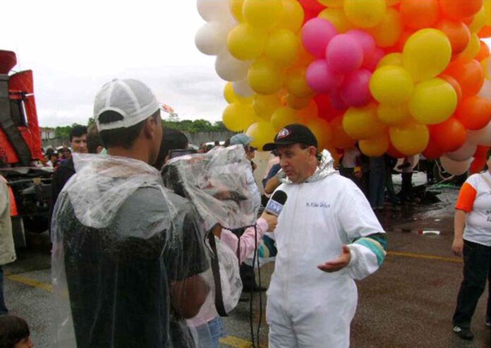 brazilski-svestenik-baloni